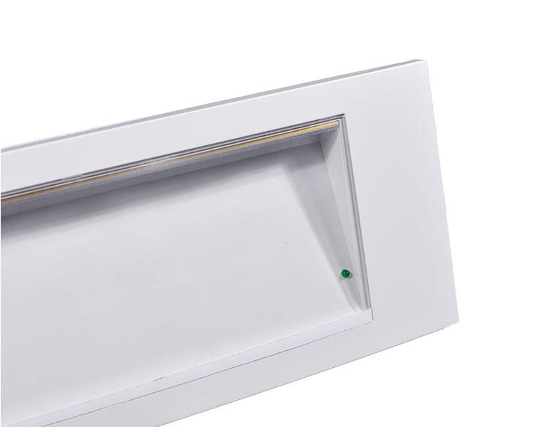 LE511AD Clear Polikarbonat Difüzör ve ABS Mahkem Acil Işık